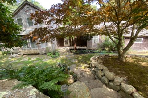 4 BR House For Rent in Chilmark  #334
